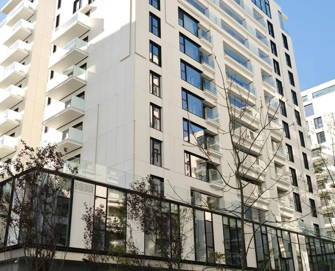 Miss Grey I Apartament Cu Un Dormitor I One Cotroceni Park Bucharest Apartment