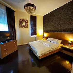 Case de vacanță Relax Cotroceni, Bucureşti