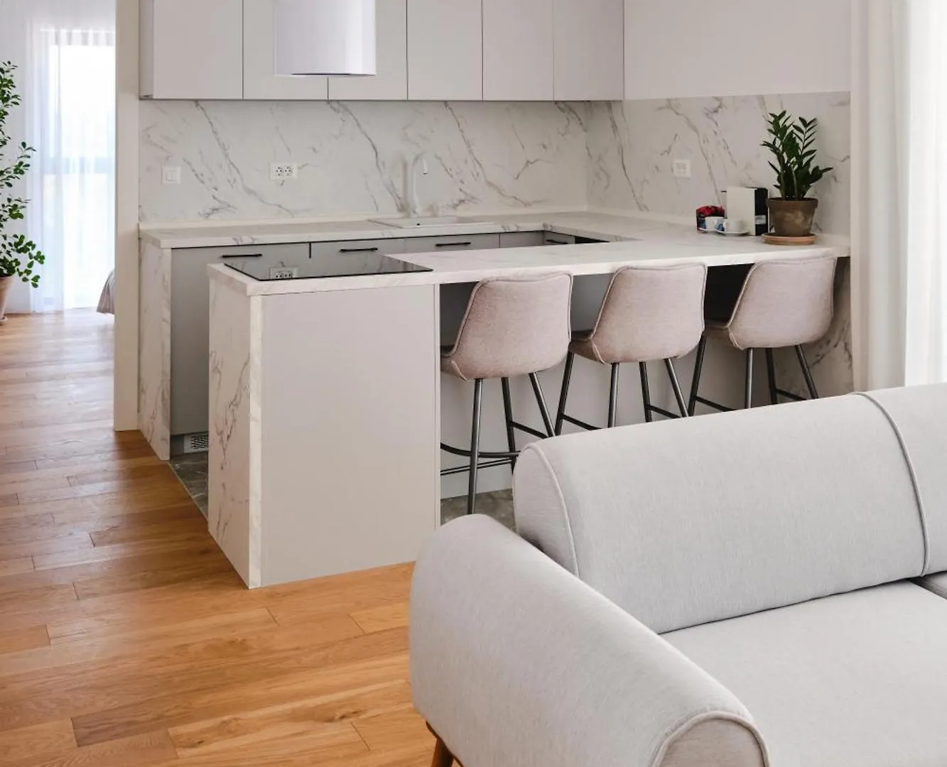 Miss Grey I Apartament Cu Un Dormitor I One Cotroceni Park ブカレスト アパート