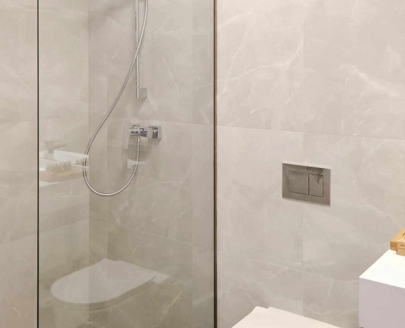 Miss Grey I Apartament Cu Un Dormitor I One Cotroceni Park ブカレスト 0*,
