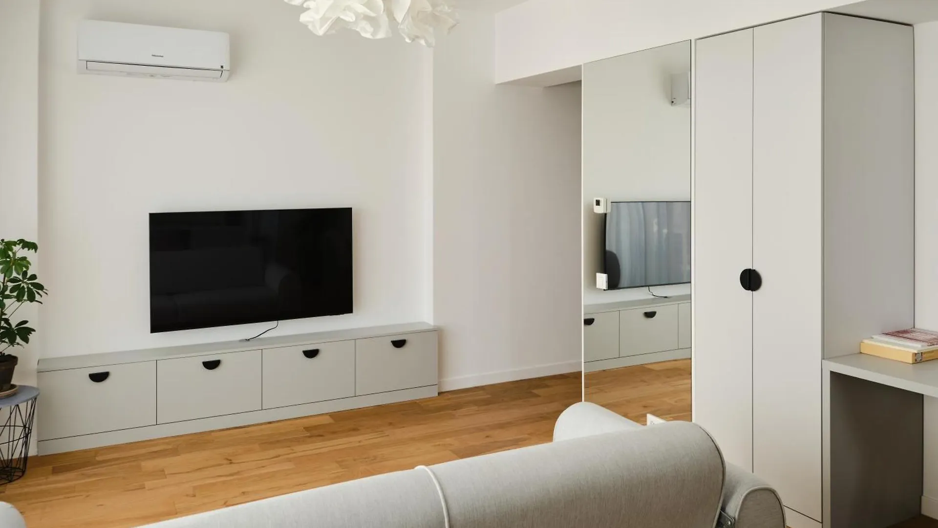 アパート Miss Grey I Apartament Cu Un Dormitor I One Cotroceni Park ブカレスト